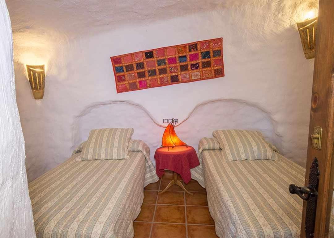 Casas Cueva El Mirador De Galera Pensionat Exteriör bild